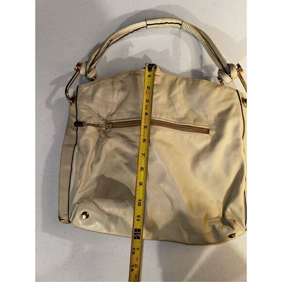 Vintage Cream Leather Bag - Picture 6 of 7